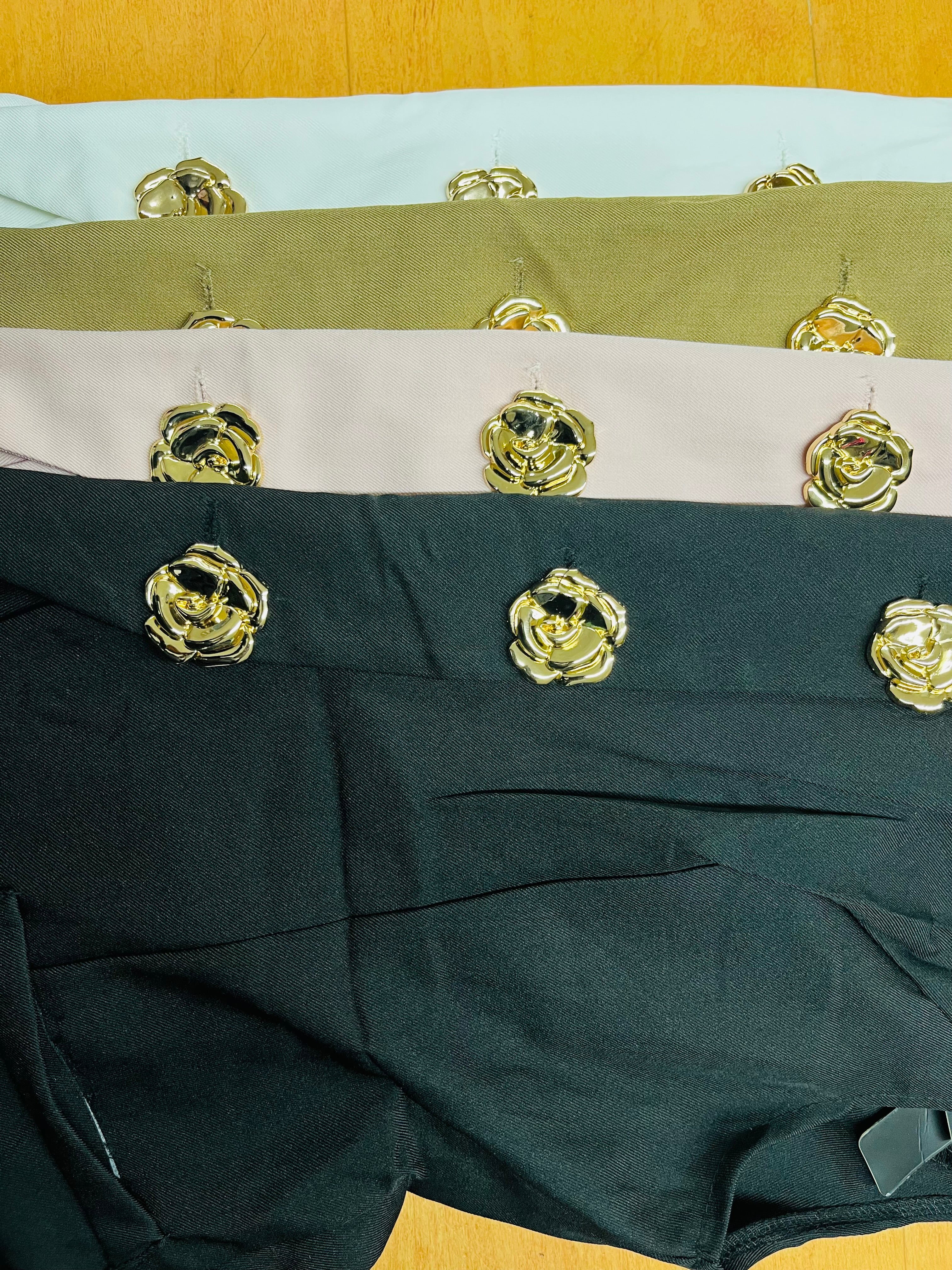 Golden Button Sleeveless Blazer Top