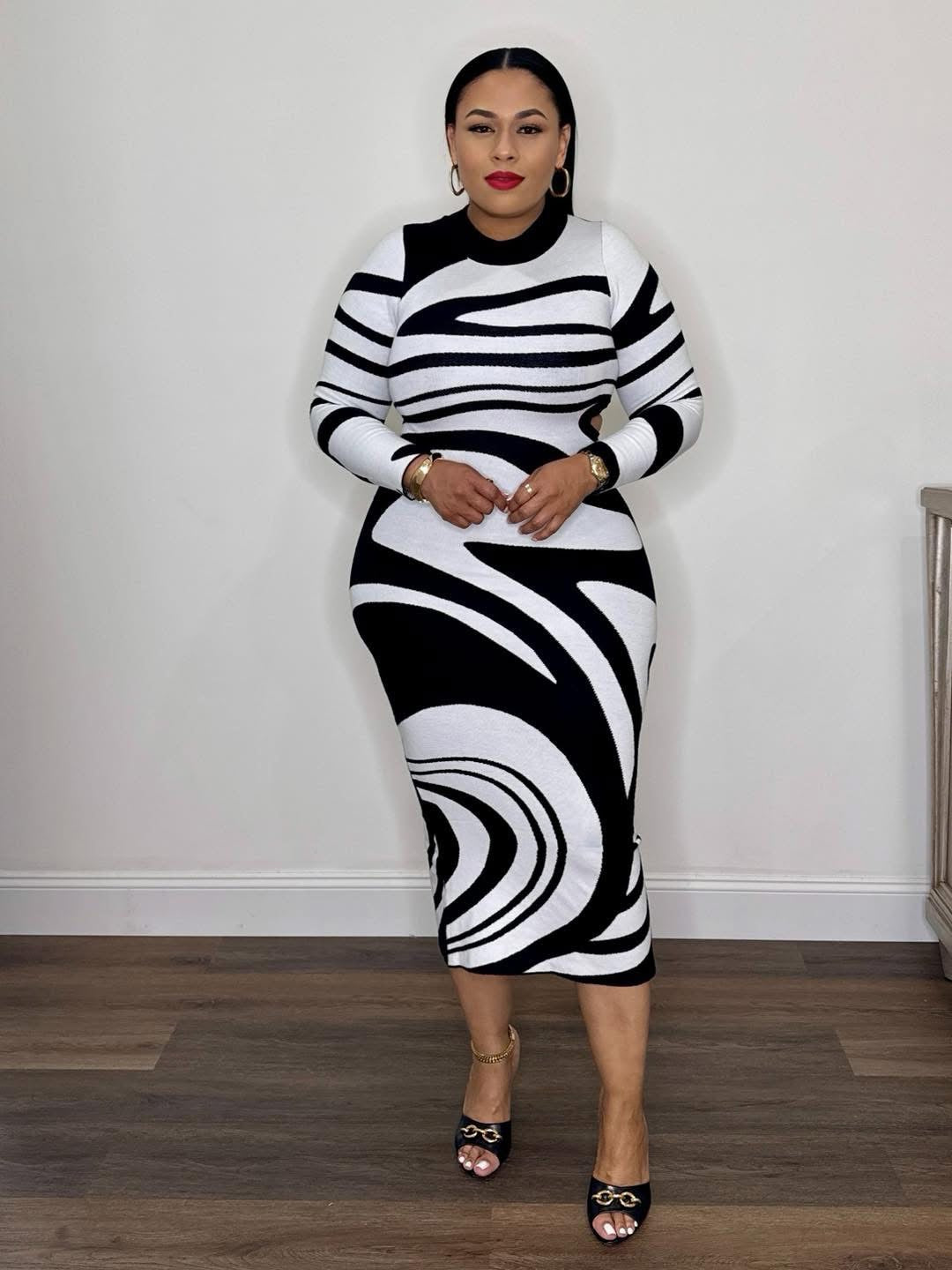 Long sleeve knitted mid Dress